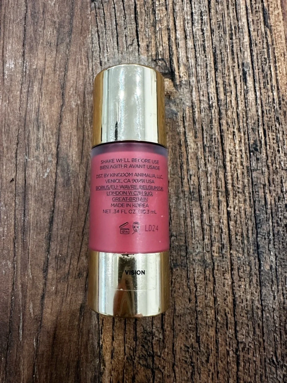 Hourglass sheer liquid
